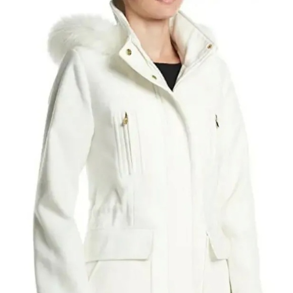 A. Byer White Women's Coat Size Small - Picture 3 of 9